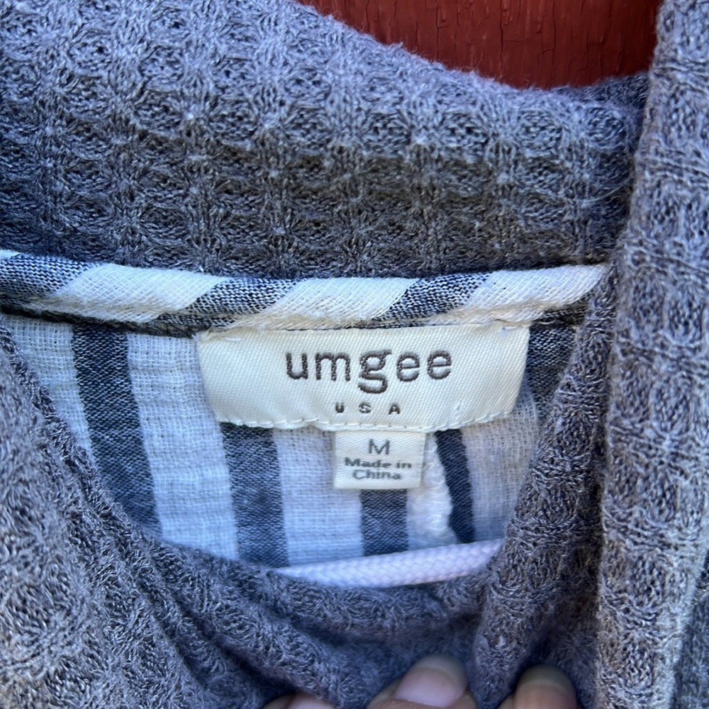 Umgee Cozy Top Tunic - Picture 2 of 6